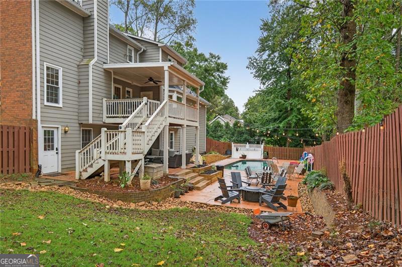 CHIMNEY SPRINGS - Residential