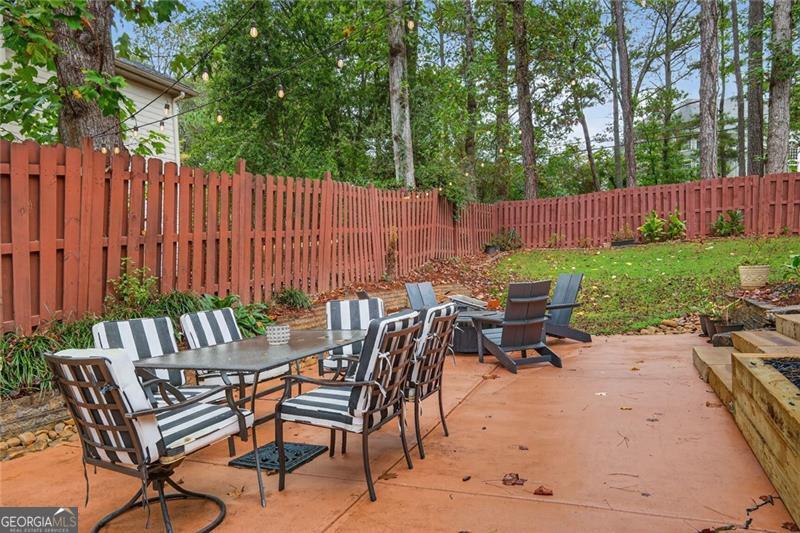 CHIMNEY SPRINGS - Residential