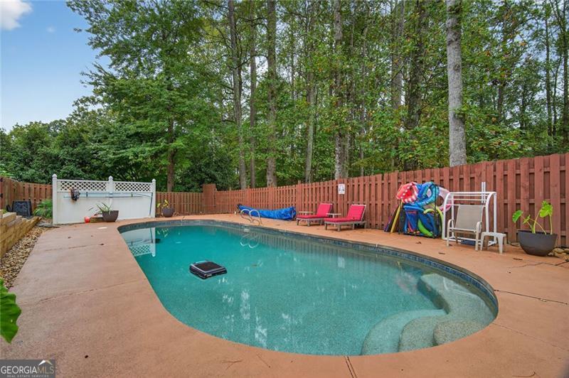CHIMNEY SPRINGS - Residential