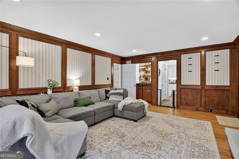 CHIMNEY SPRINGS - Residential