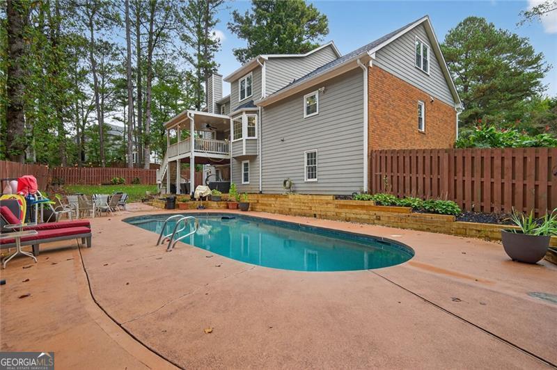 CHIMNEY SPRINGS - Residential