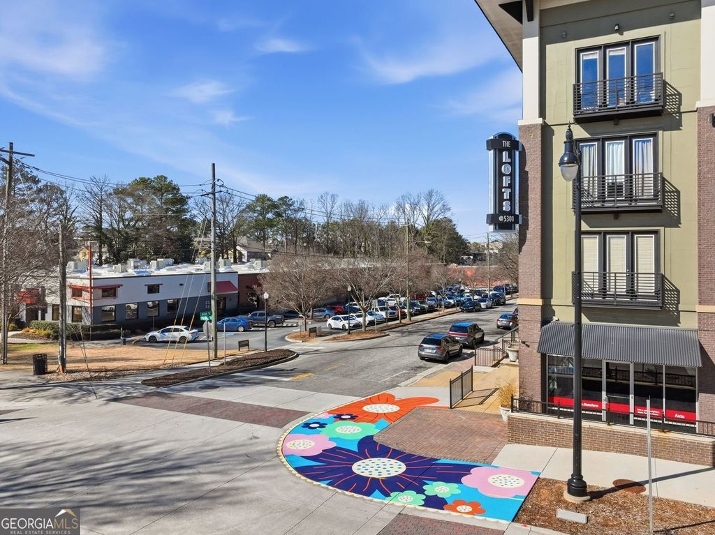 Photo of 5300 Peachtree Road #2510, Atlanta, GA 30341 (MLS # 10678976)