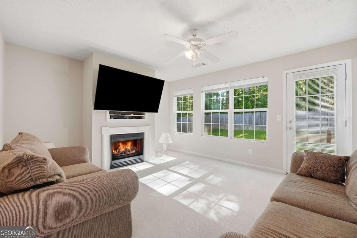 6192 Culver DR