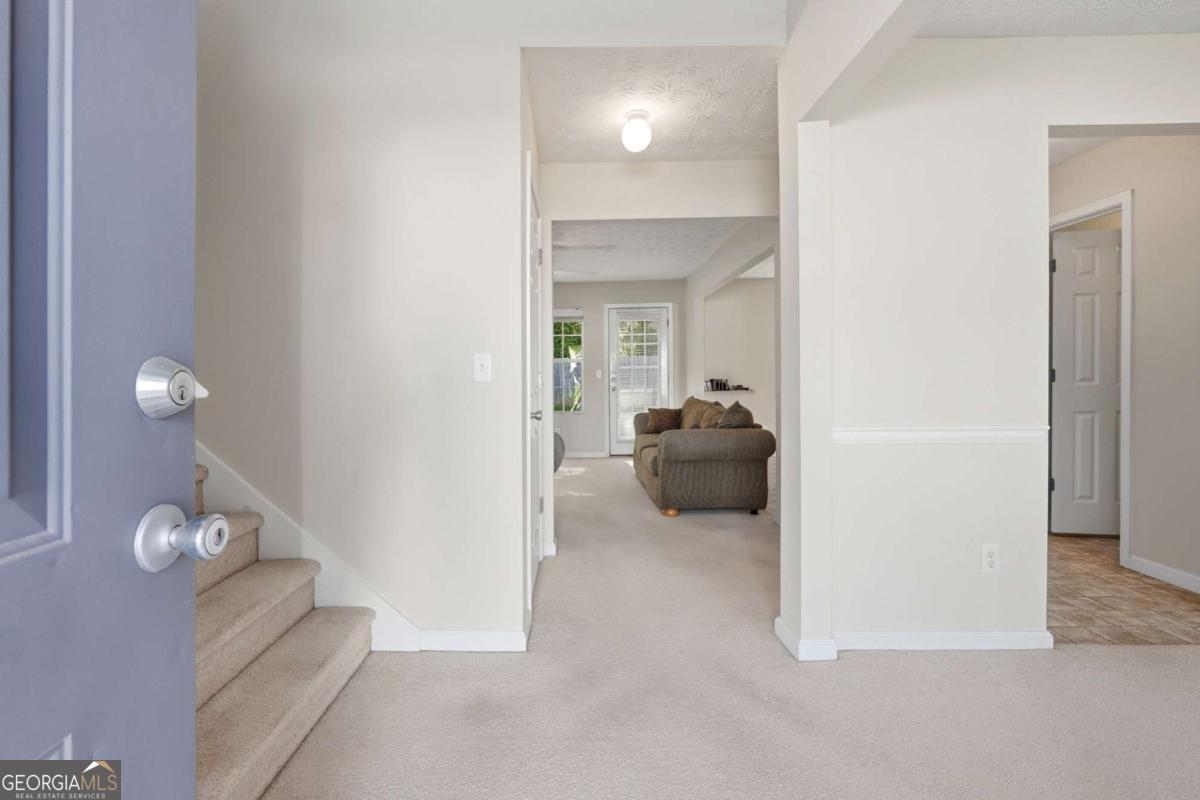 6192 Culver DR