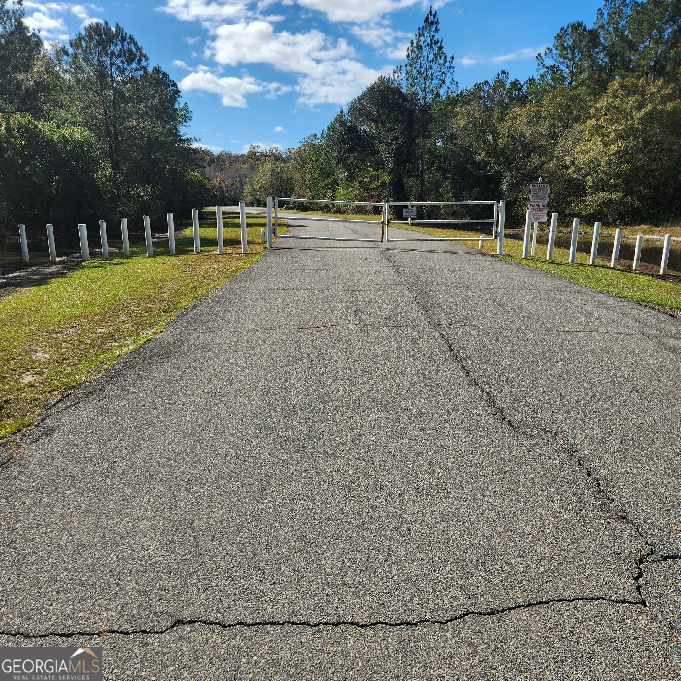 559 Lake Deborah DR