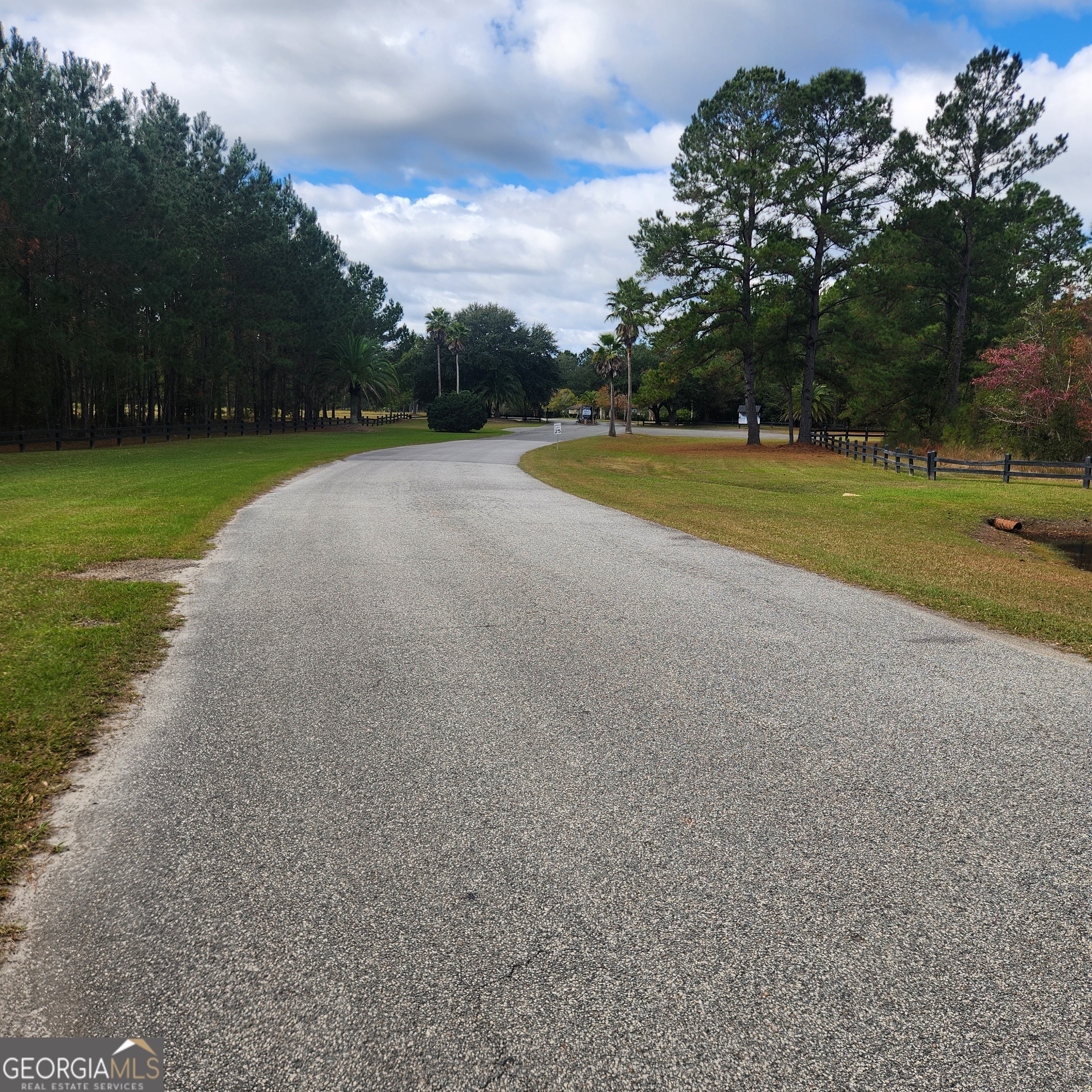 559 Lake Deborah DR