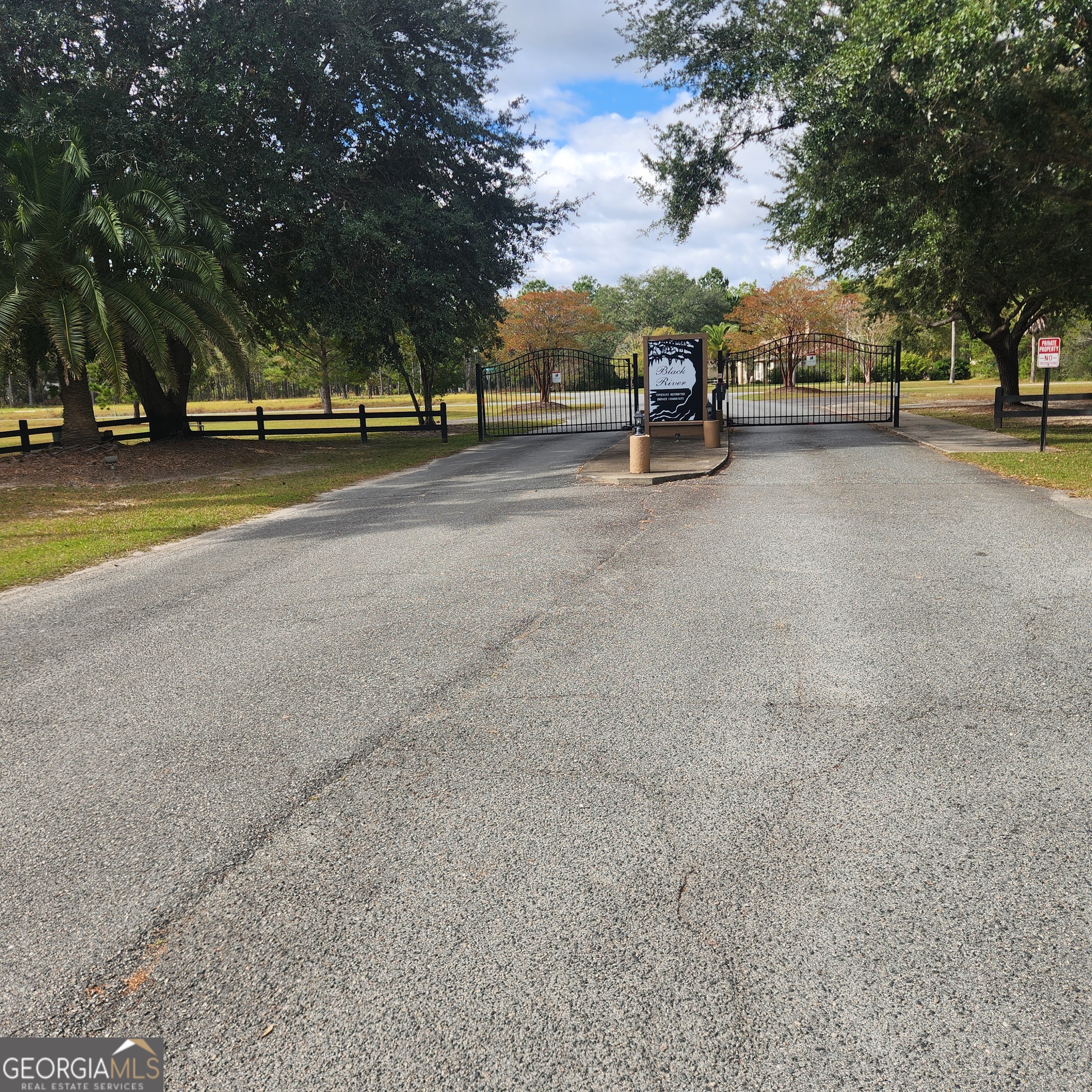 559 Lake Deborah DR