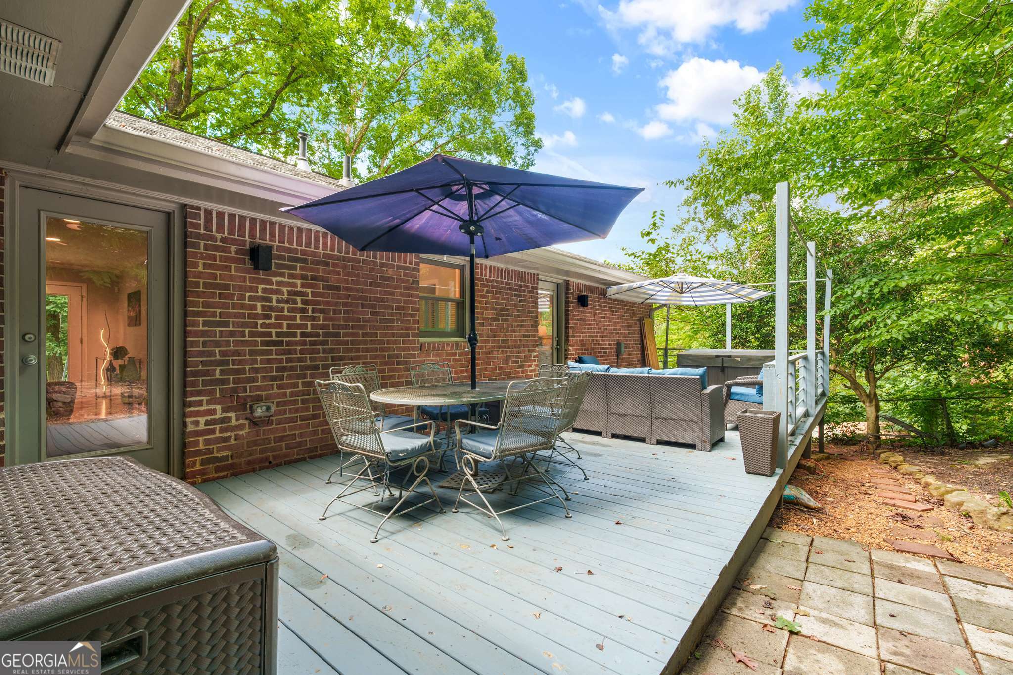 Scarlett Woods - Residential