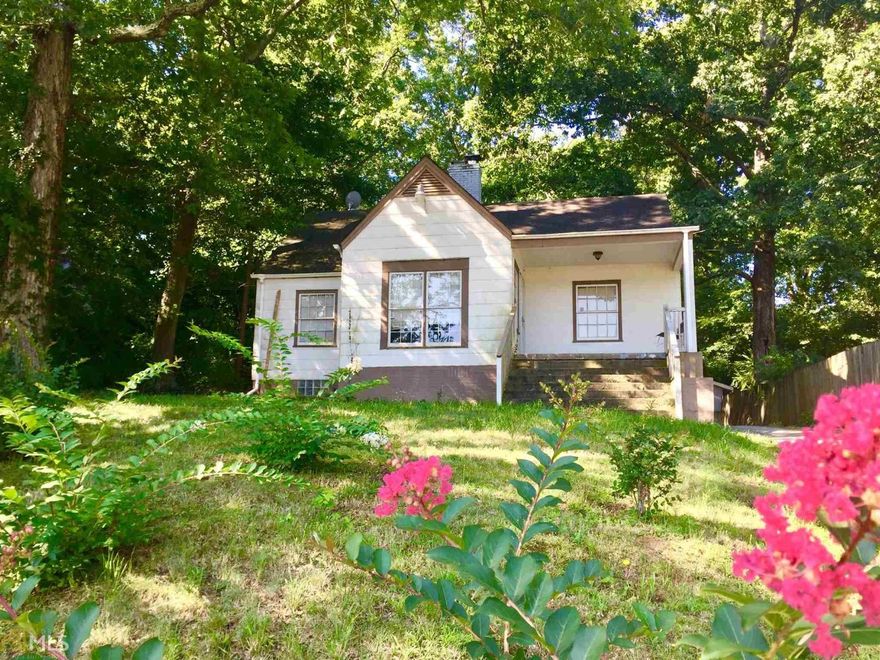 INCREDIBLE OPPORTUNITY for either a seasoned investor looking to expand their portfolio or a first-time investor looking to dive into the exciting Atlanta rental market! Don't worry about vacancy or spending precious time and money to find a tenant. With a long-term tenant already in place, begin earning a return on your investment immediately! Contact Chris Ledermeier at ChrisL@excalhomes.com with any questions. Please do not disturb the tenant.