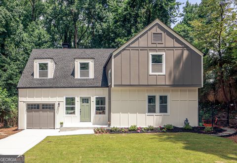 Photo of 2908 N Hills Drive NE, Atlanta, GA 30305 (MLS # 10658974)