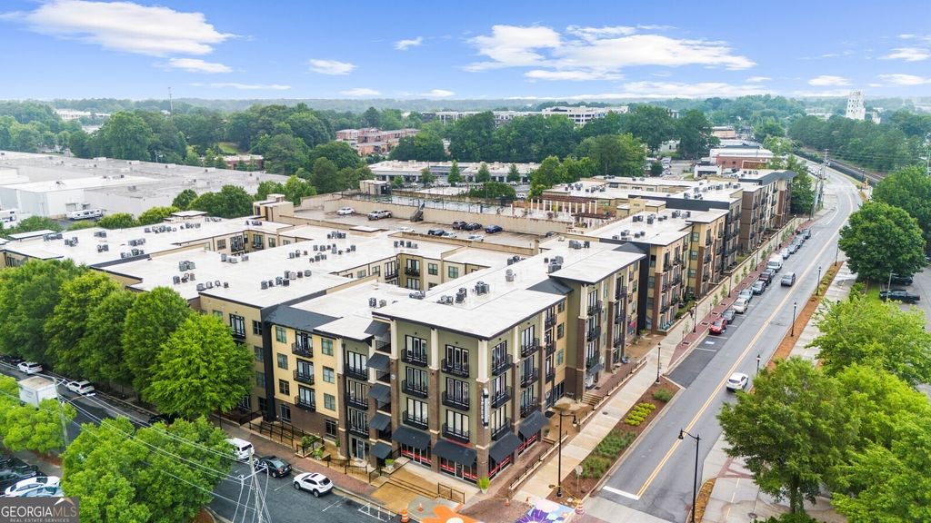 Photo of 5300 Peachtree Road #1608, Chamblee, GA 30341 (MLS # 10679961)