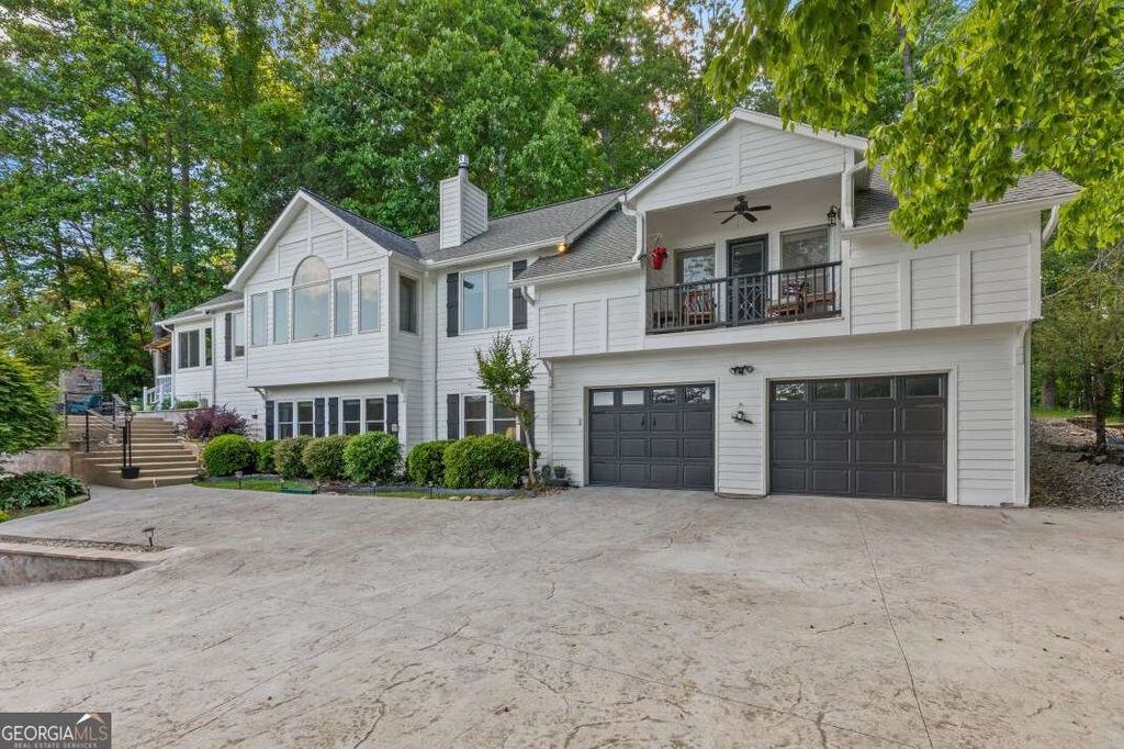 Photo of 1925 Lakeview Summit Drive, Young Harris, GA 30582 (MLS # 10764231)