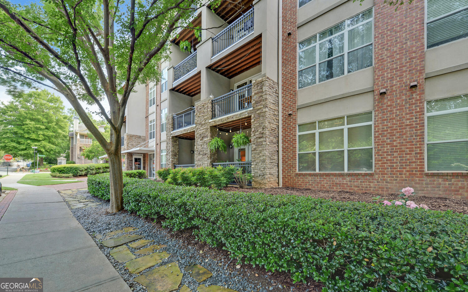 The Burnett Grant Park - Residential