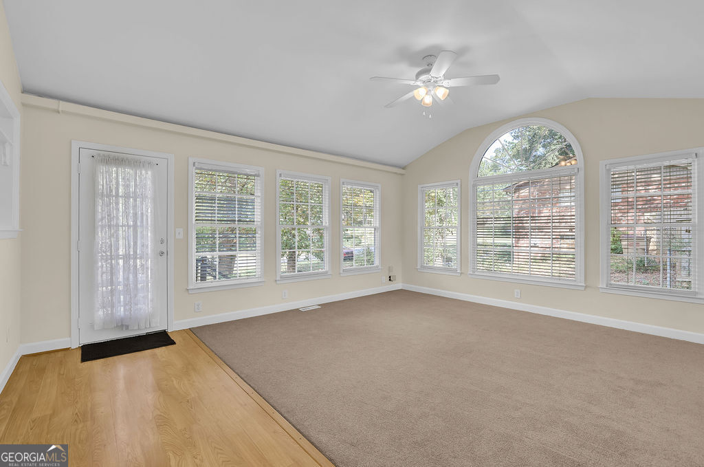 Kingsridge Estates - Residential