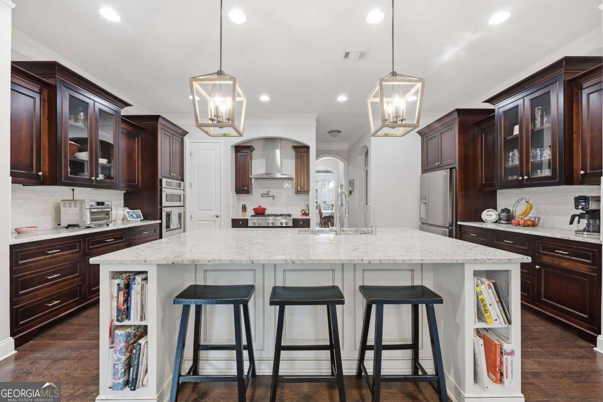 126 Windfields LN