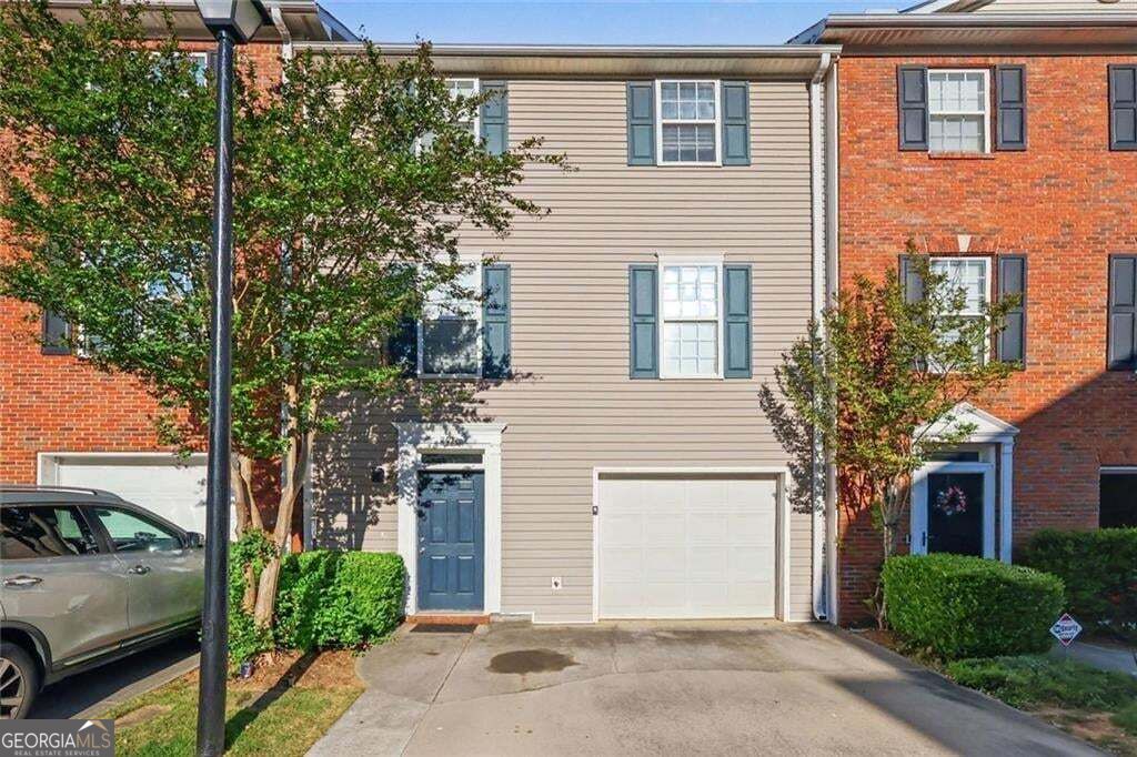 Photo of 2402 Beaver Falls Drive NW, Norcross, GA 30071 (MLS # 10872627)