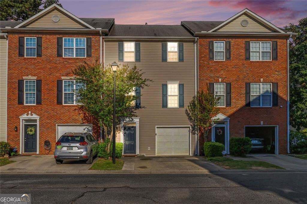Photo of 2402 Beaver Falls Drive NW, Norcross, GA 30071 (MLS # 10872627)