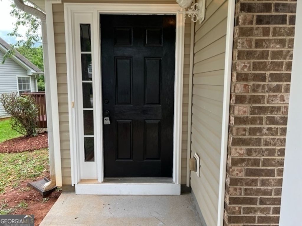 Photo of 1750 Courtyard Lane, McDonough, GA 30252 (MLS # 10769587)