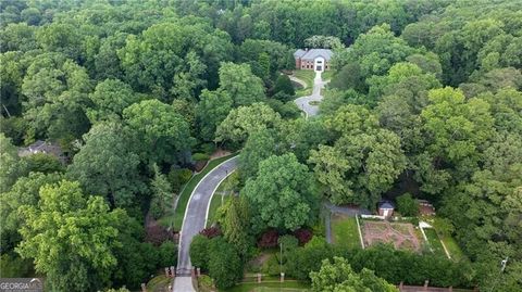 Photo of 4615 Northside Drive, Atlanta, GA 30327 (MLS # 10642584)