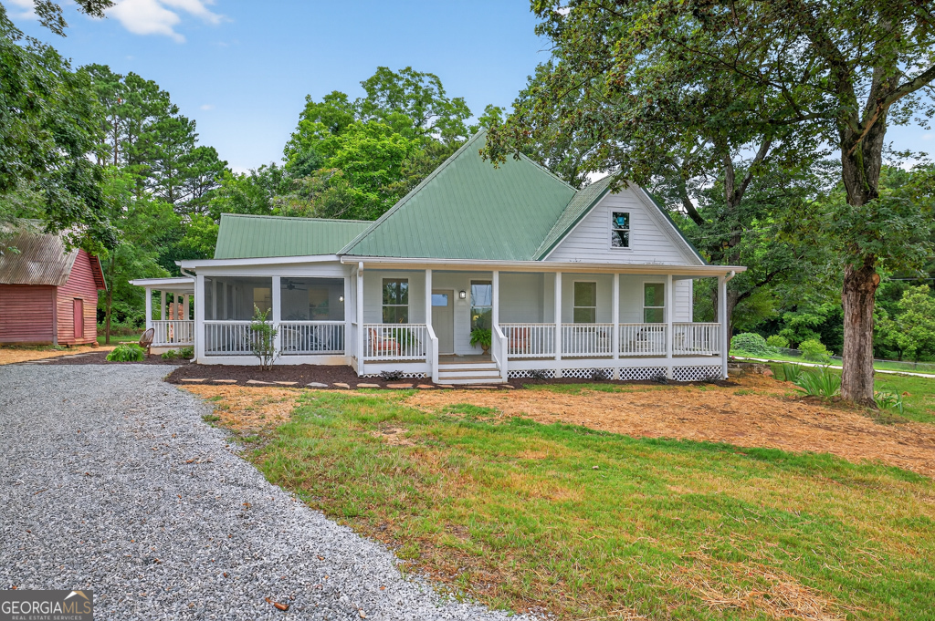 61 Airport RD