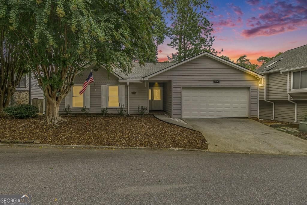 Photo of 1118 Capital Club Circle, BROOKH, GA 30319 (MLS # 10792160)