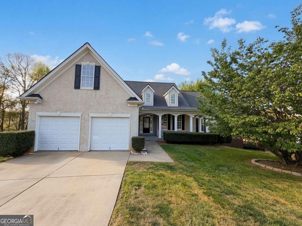 Photo of 65 Terrace Park, Newnan, GA 30265 (MLS # 10726035)