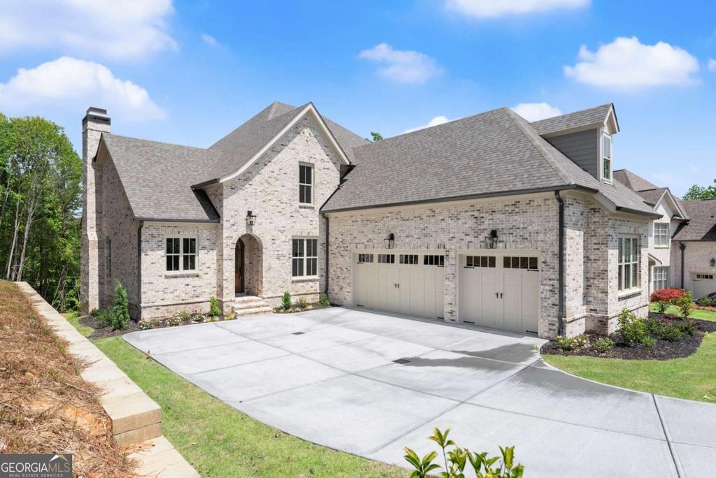 Photo of 4860 Grandview Court, Flowery Branch, GA 30542 (MLS # 10789496)