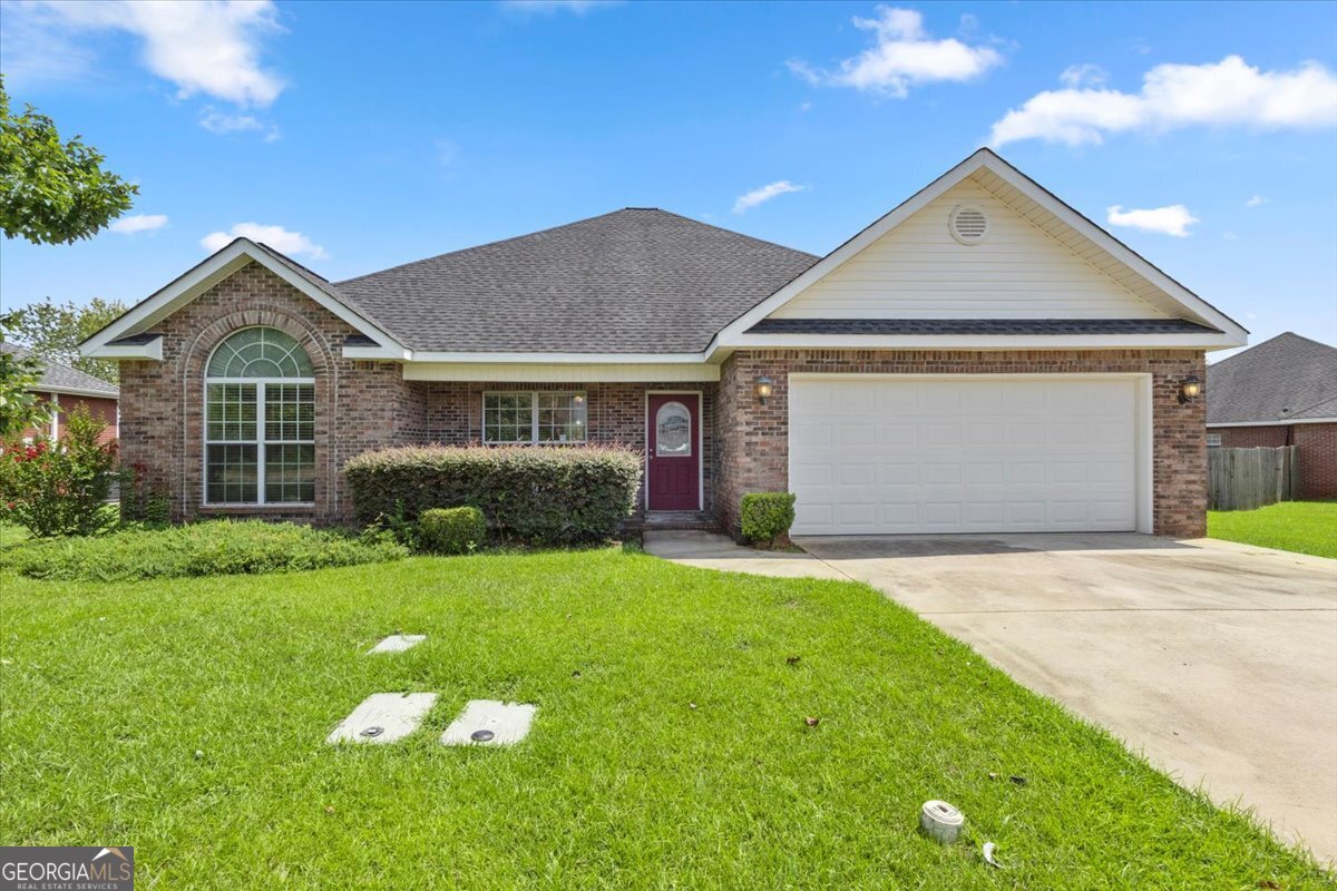 305 Sugarloaf PKWY