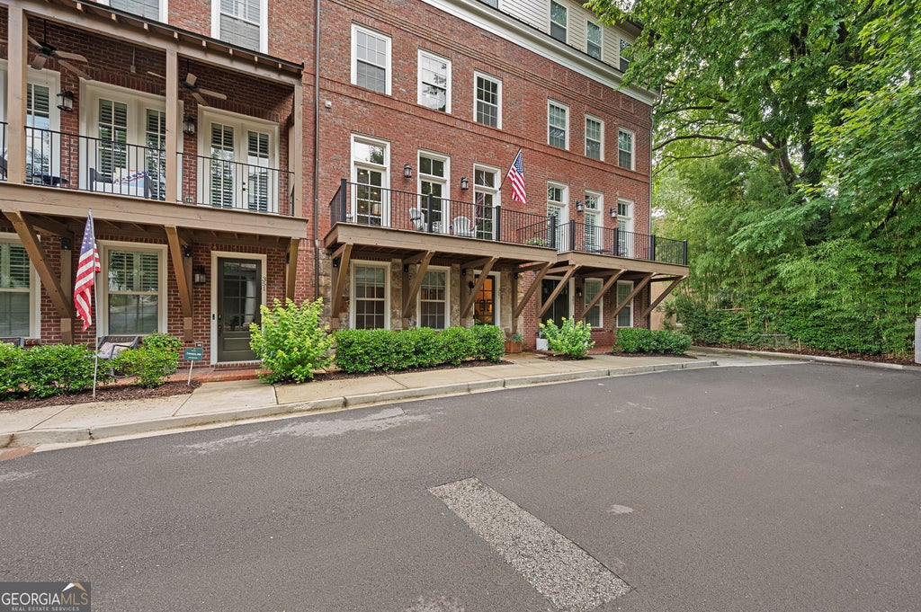 Photo of 357 Blue Court, Marietta, GA 30060 (MLS # 10786499)