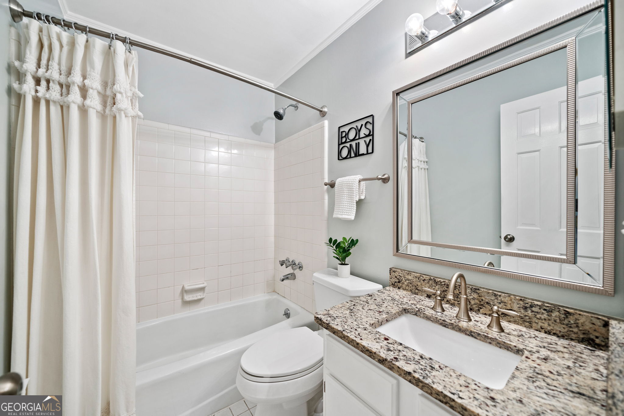 Johnson's Landing - Residential