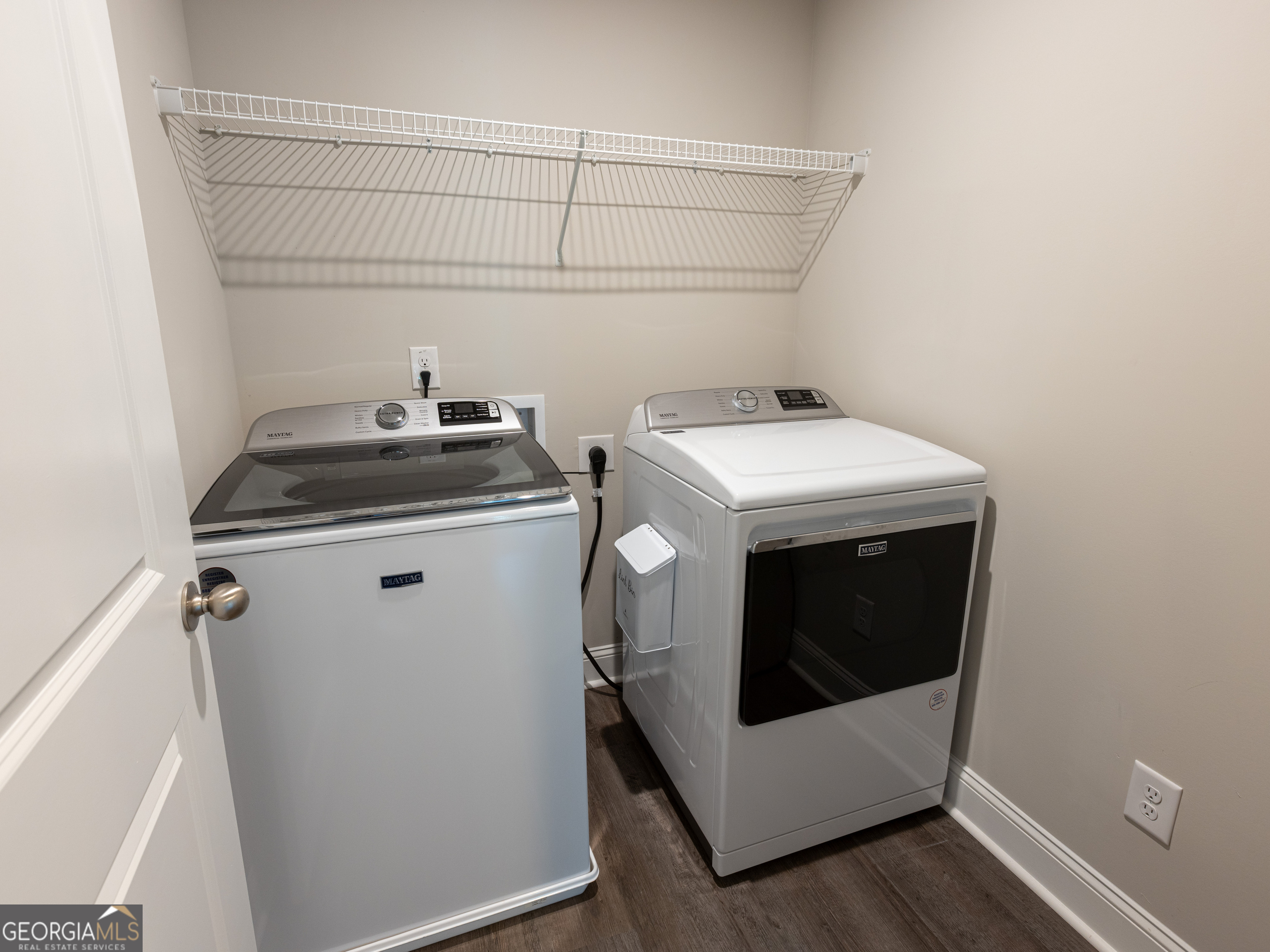 Addison Point - Residential