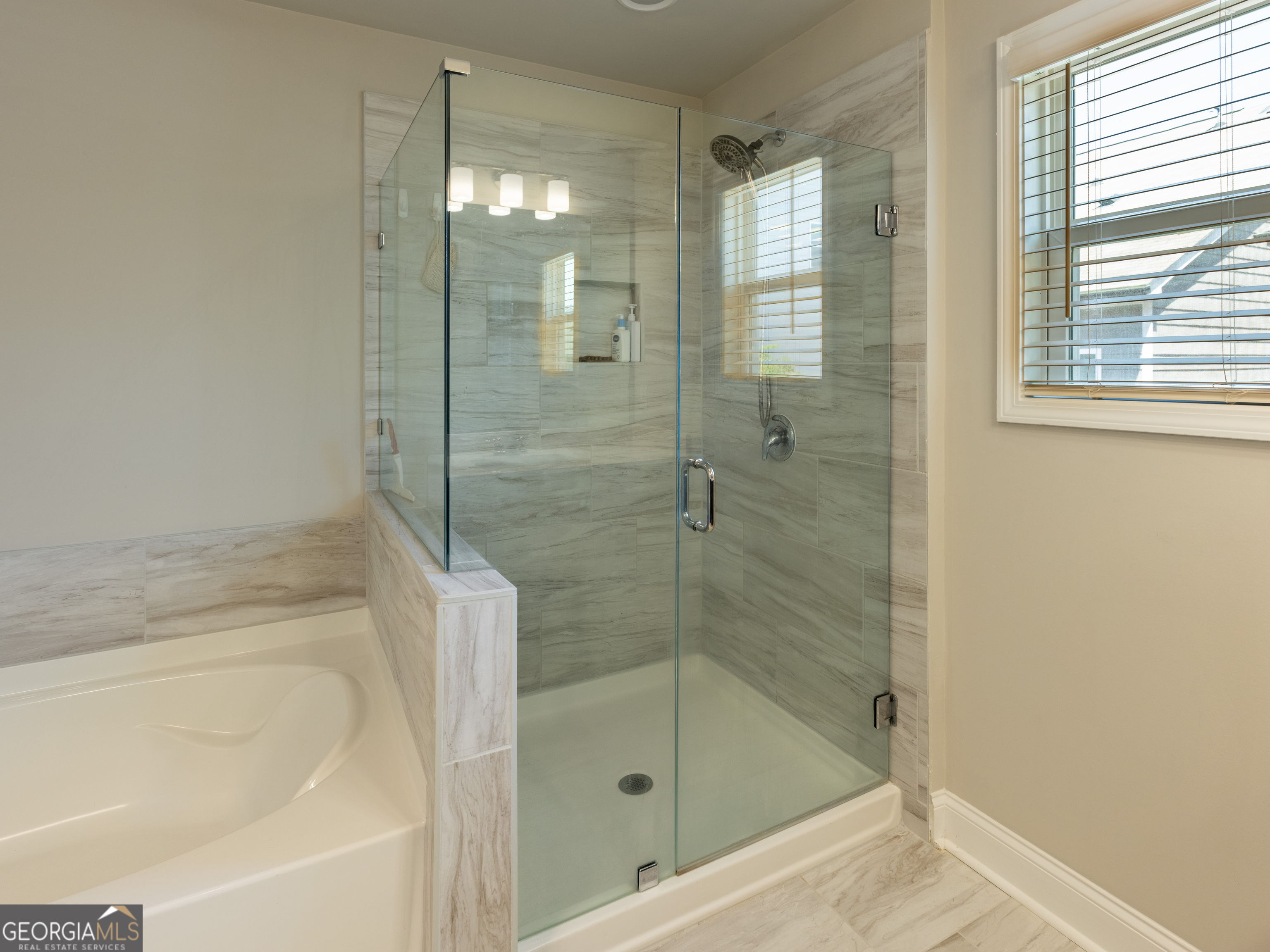 Addison Point - Residential