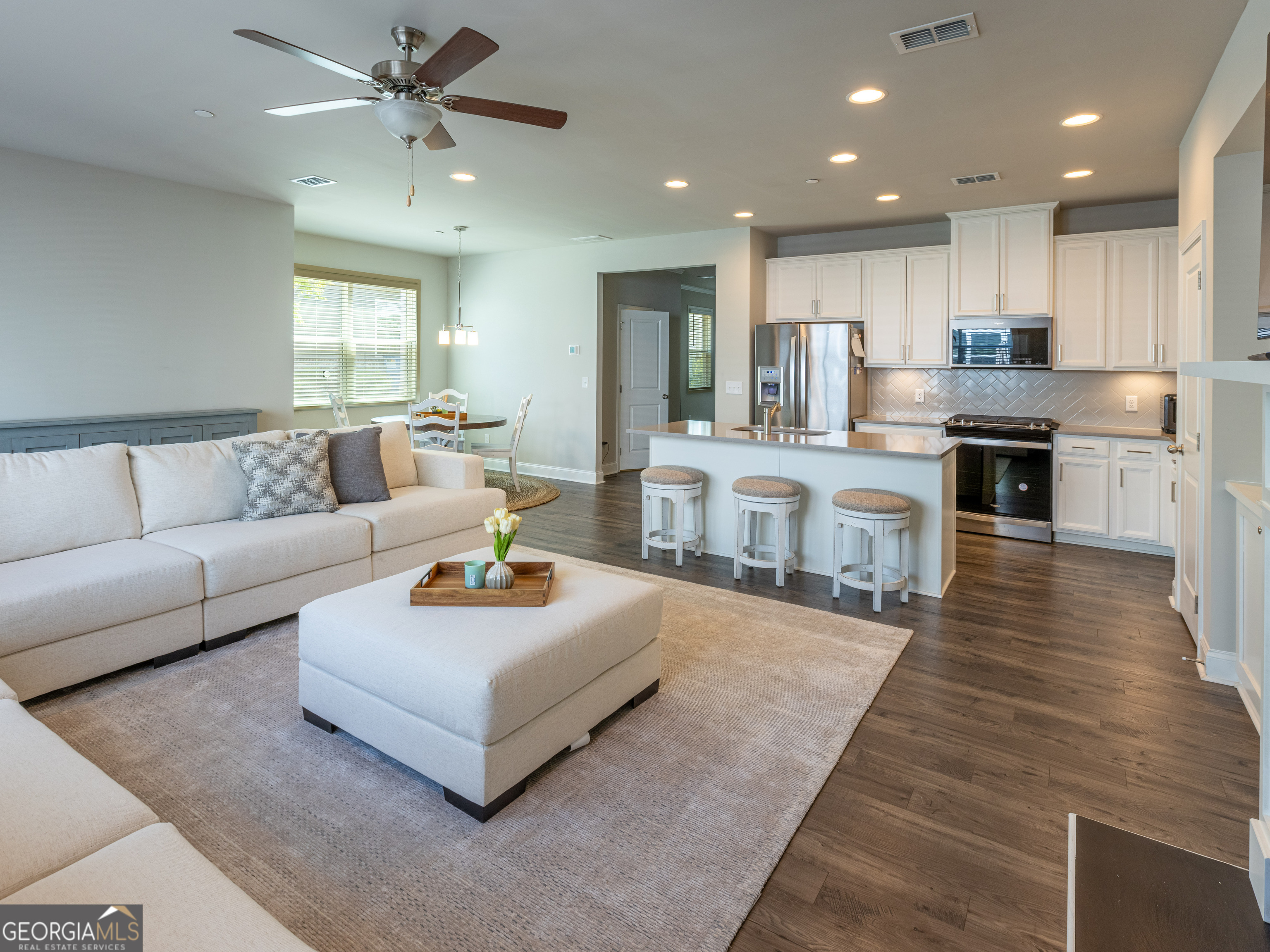 Addison Point - Residential