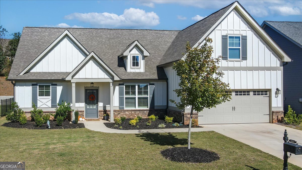 4552 Blacksmith LN