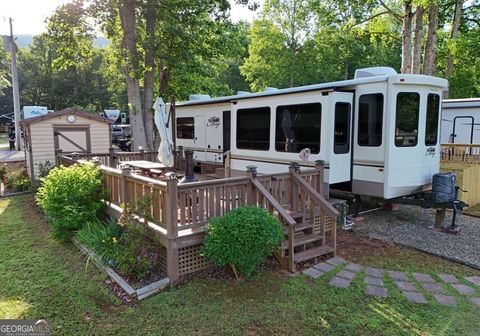 A home in Blairsville