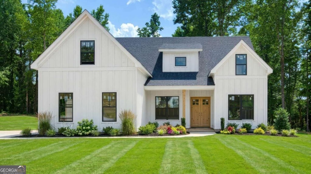 Photo of 4825 Price Road, Gainesville, GA 30506 (MLS # 10849739)