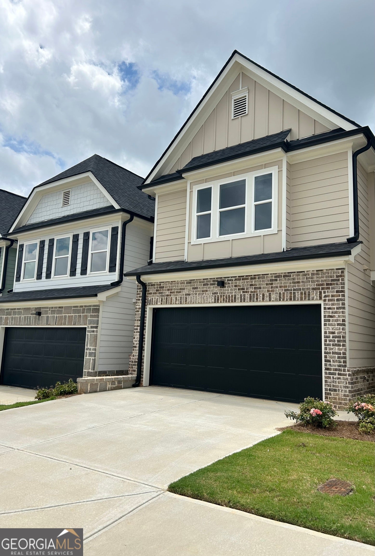 36 Crest DR 23