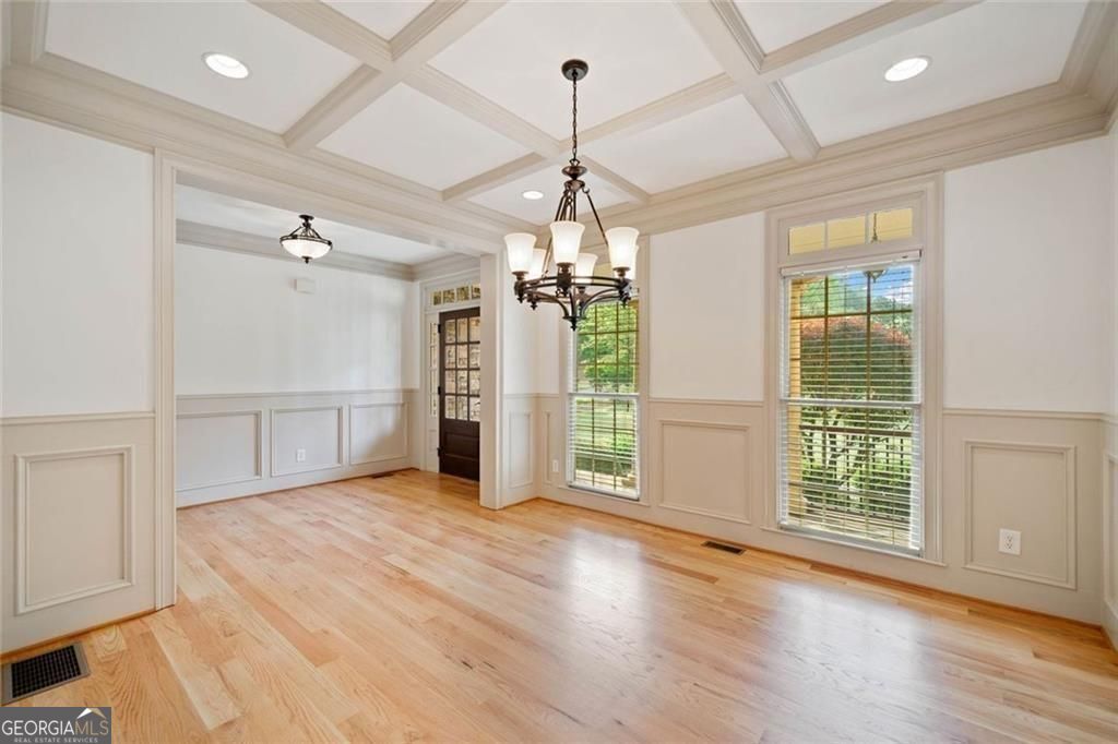 300 Hemlock CV