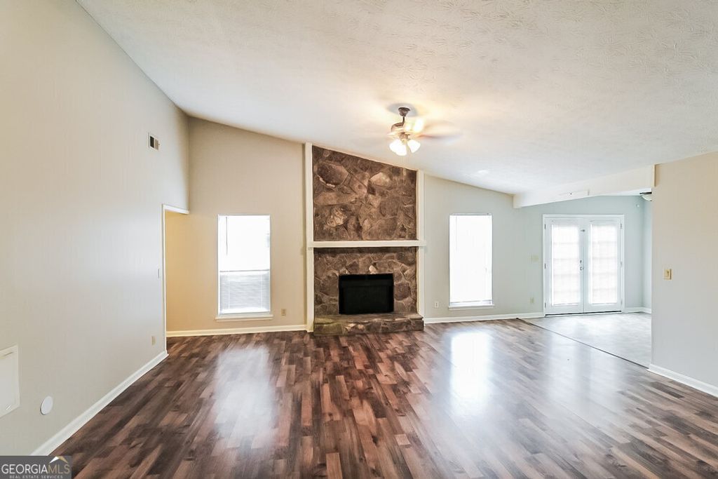 Photo of 2468 Mistletoe Lane, Snellville, GA 30039 (MLS # 10678077)