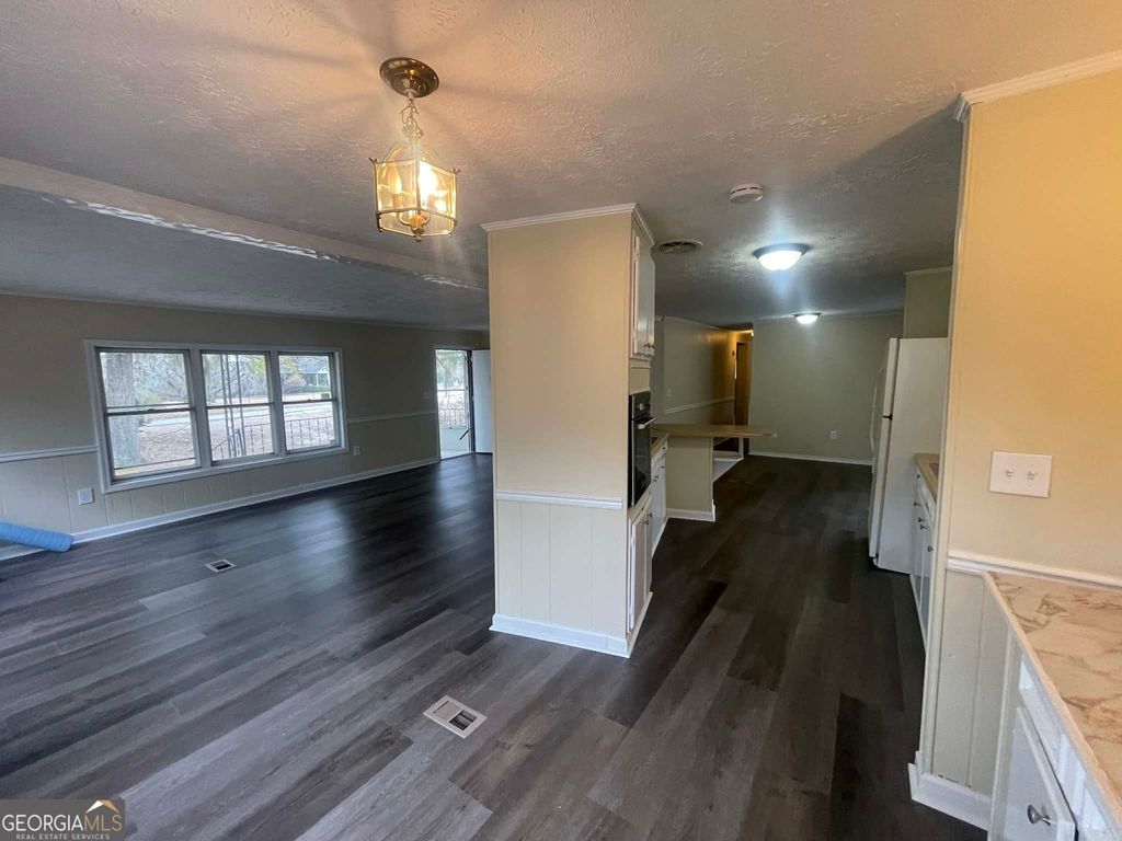 Photo of 1116 North Lake Drive, East Dublin, GA 31027 (MLS # 10691522)