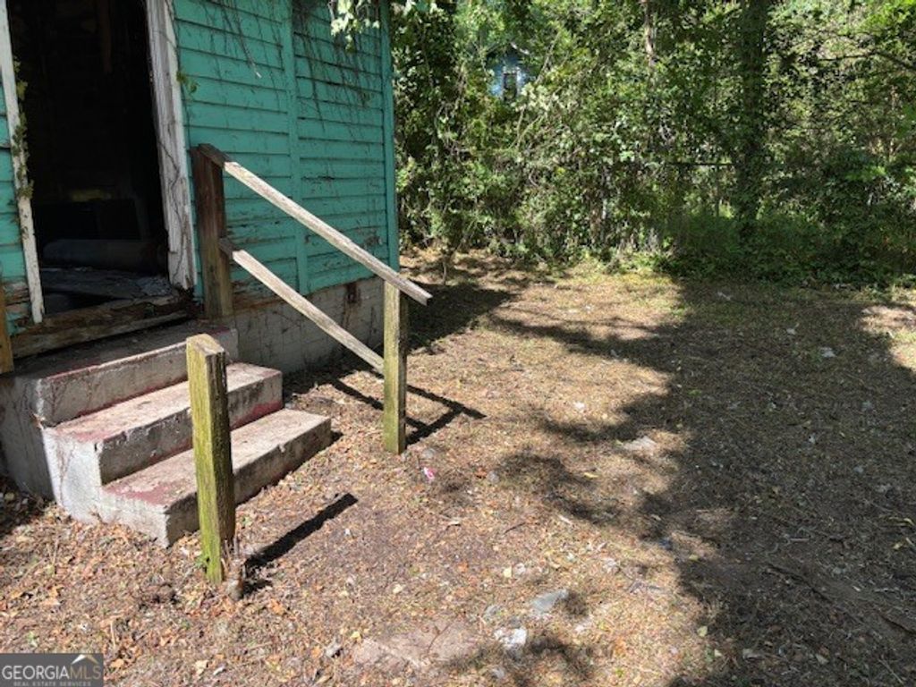 Photo of 823 Peachtree Street, Macon, GA 31217 (MLS # 10741382)