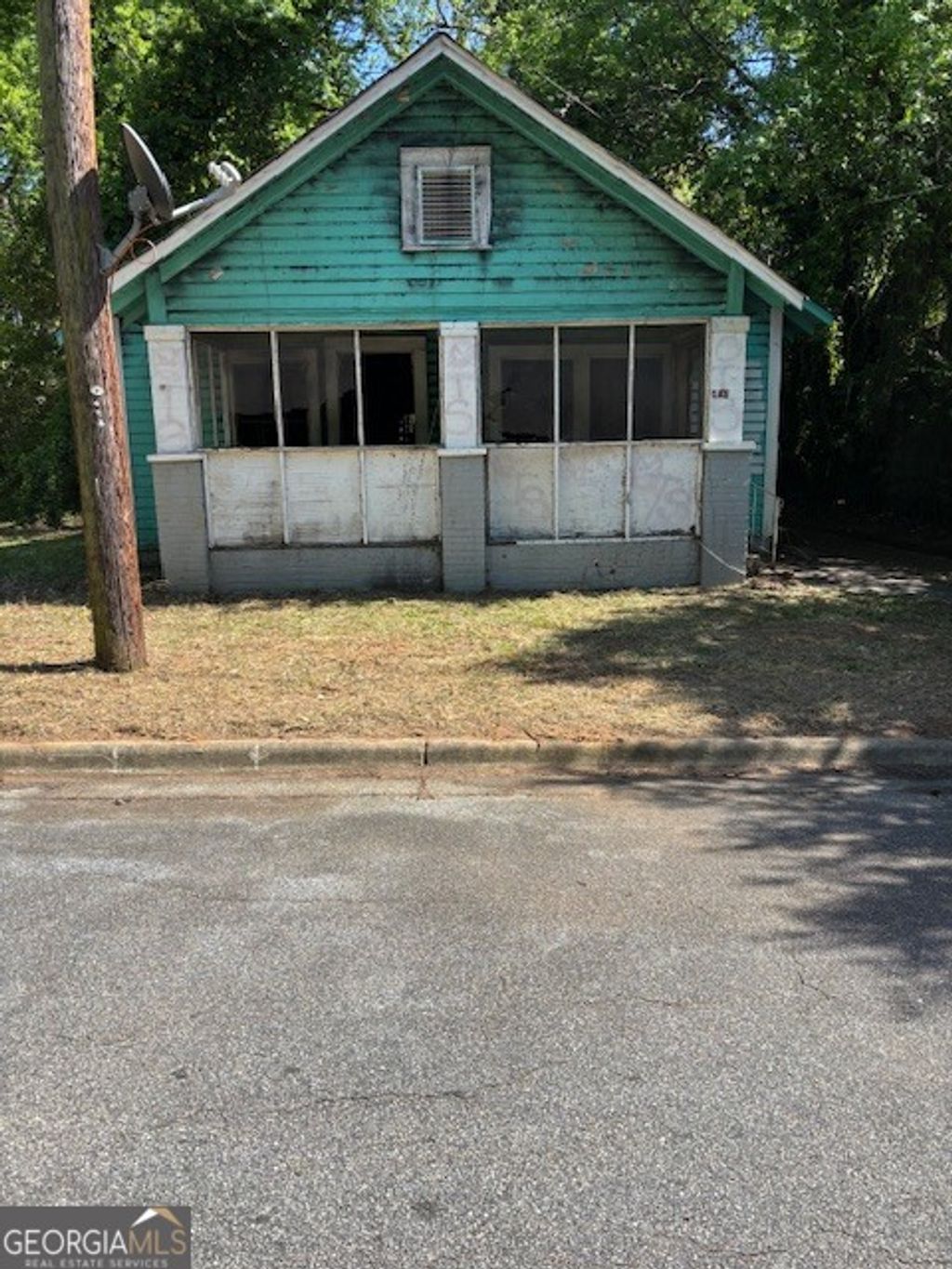 Photo of 823 Peachtree Street, Macon, GA 31217 (MLS # 10741382)