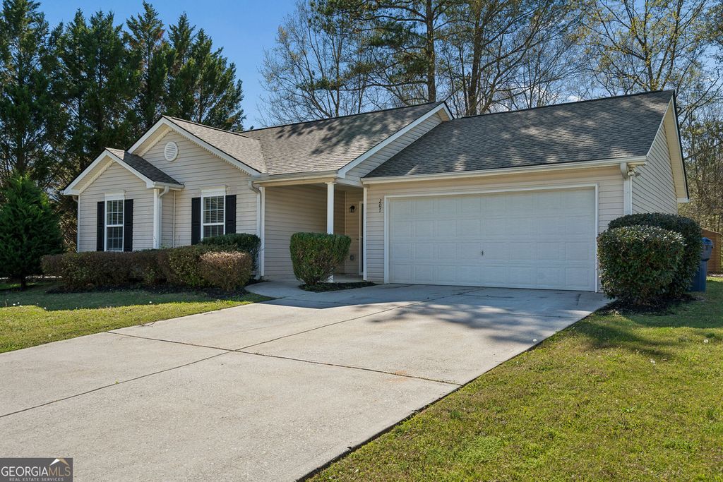 Photo of 207 Johnny Lane, Dallas, GA 30132 (MLS # 10721950)