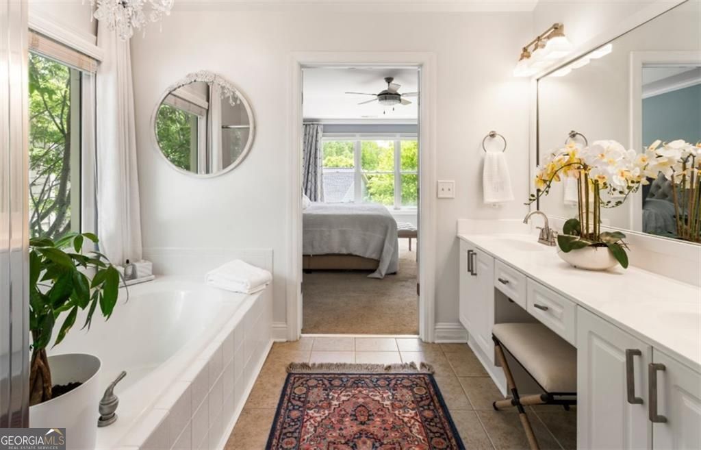 Atlanta, Georgia 30318, United States, 3 Bedrooms Bedrooms, ,3 BathroomsBathrooms,Residential,Active,159923