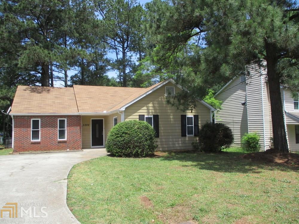 ***ASK ABOUT OUR MOVE-IN SPECIALS***You Will Love This Beautiful Three Bedroom Two Bathroom Brick/Frame Ranch Home. Features Spacious Rooms, Neutral Paint Throughout, sunny Kitchen with Appliances, and Breakfast Bar. Large Great Room and Dining Area.Driveway Parking, And A Deck Perfect For Outdoor Entertaining. Hurry You Will Not Want To Miss This Gem!Schools should be verified with the applicable school districts prior to making a leasing decision. NOTE: Pest Control Included On Lease For Add'l $33/MTH.
