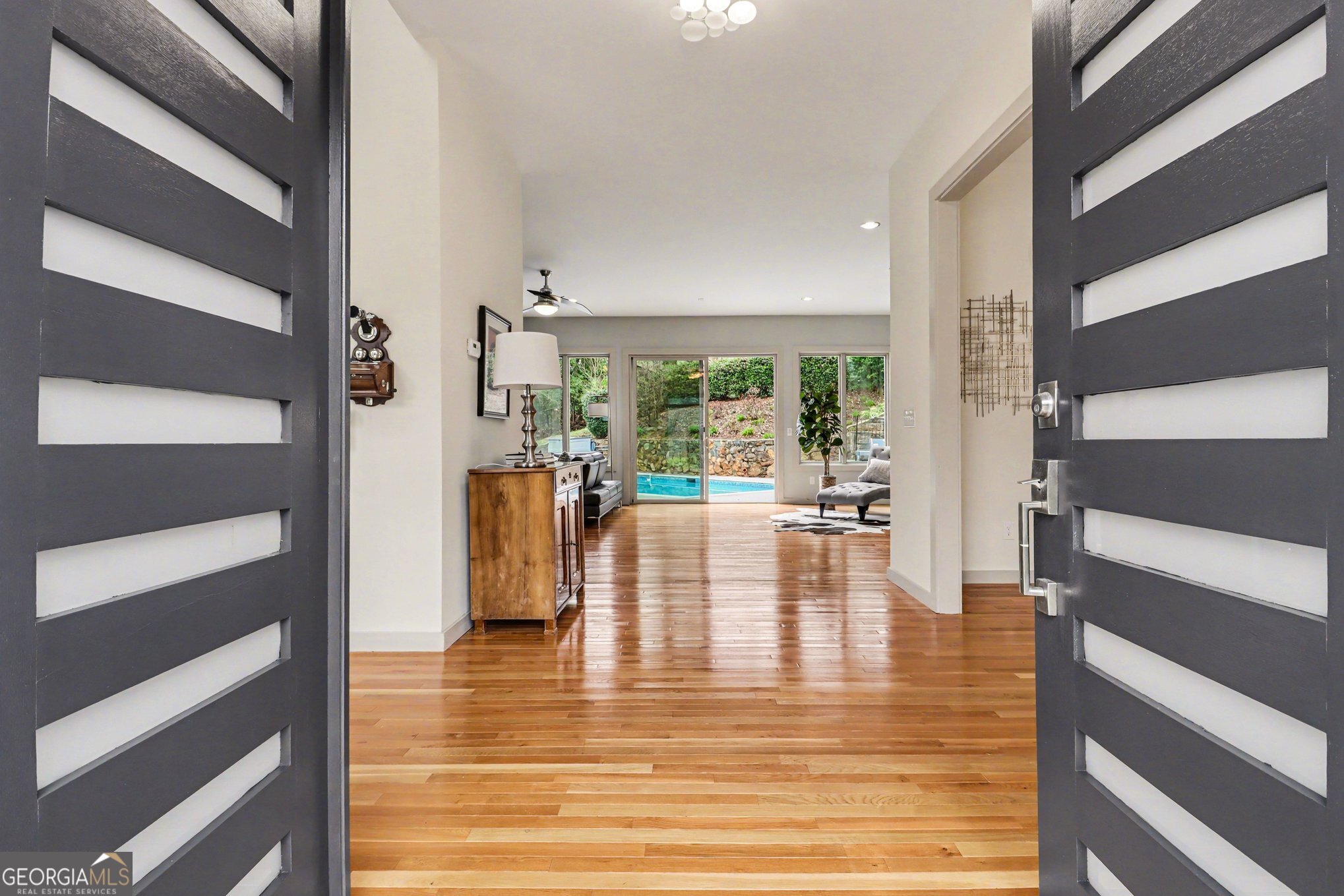 4812 Lake Forrest DR