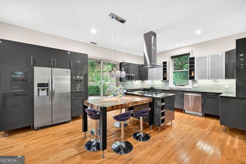 4812 Lake Forrest DR Sandy Springs GA 30342