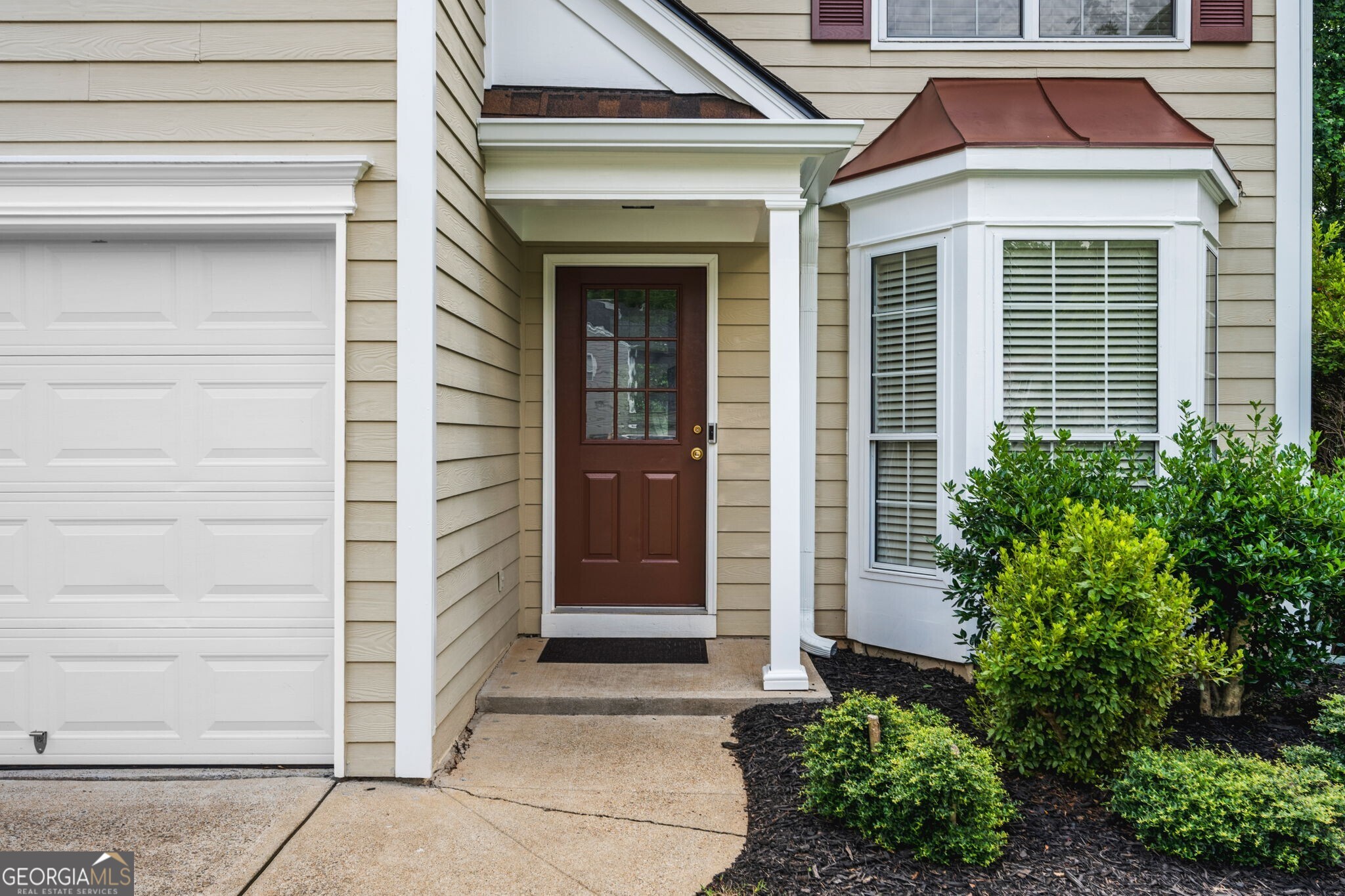 496 Bottesford DR NW