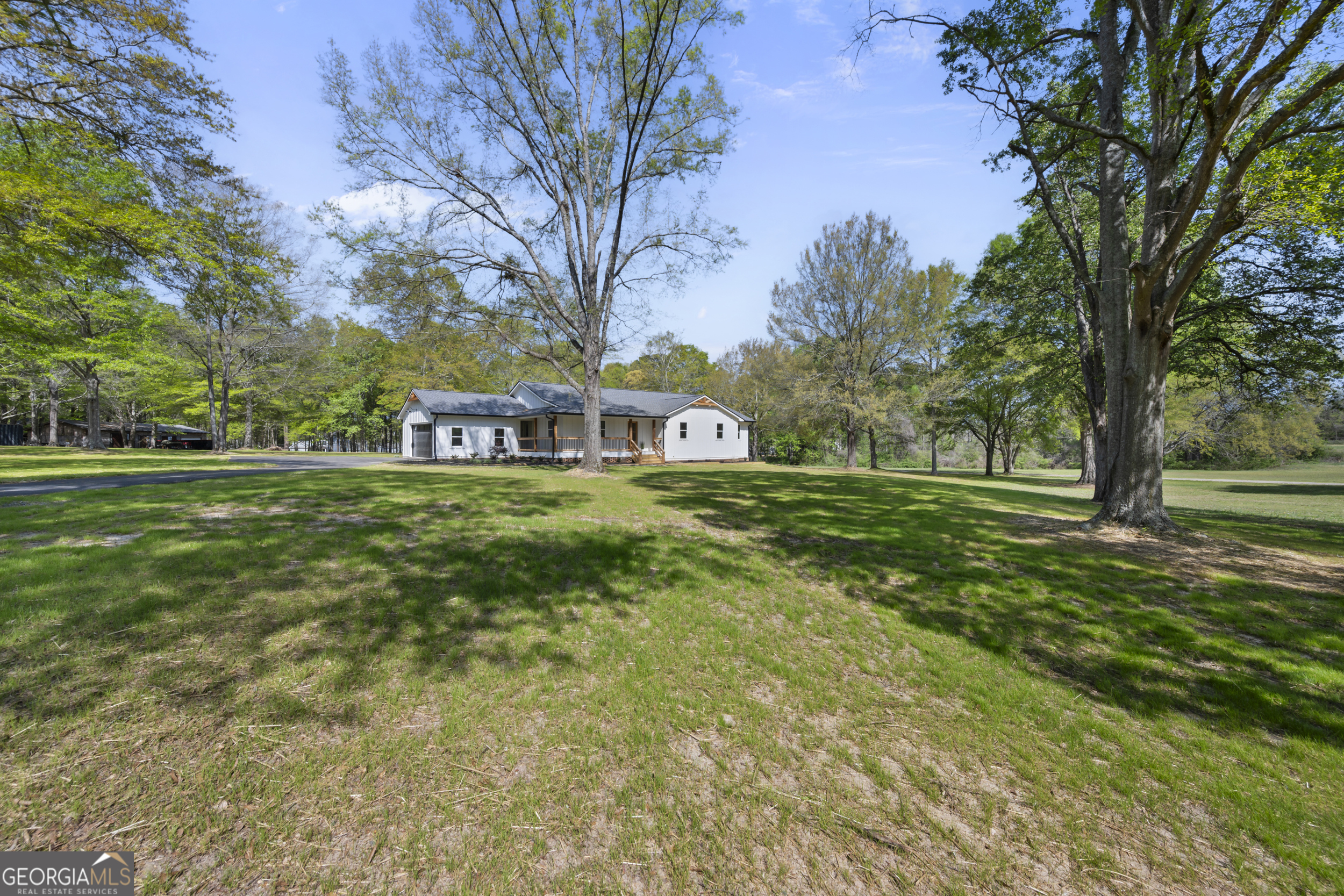 401 Coleman DR