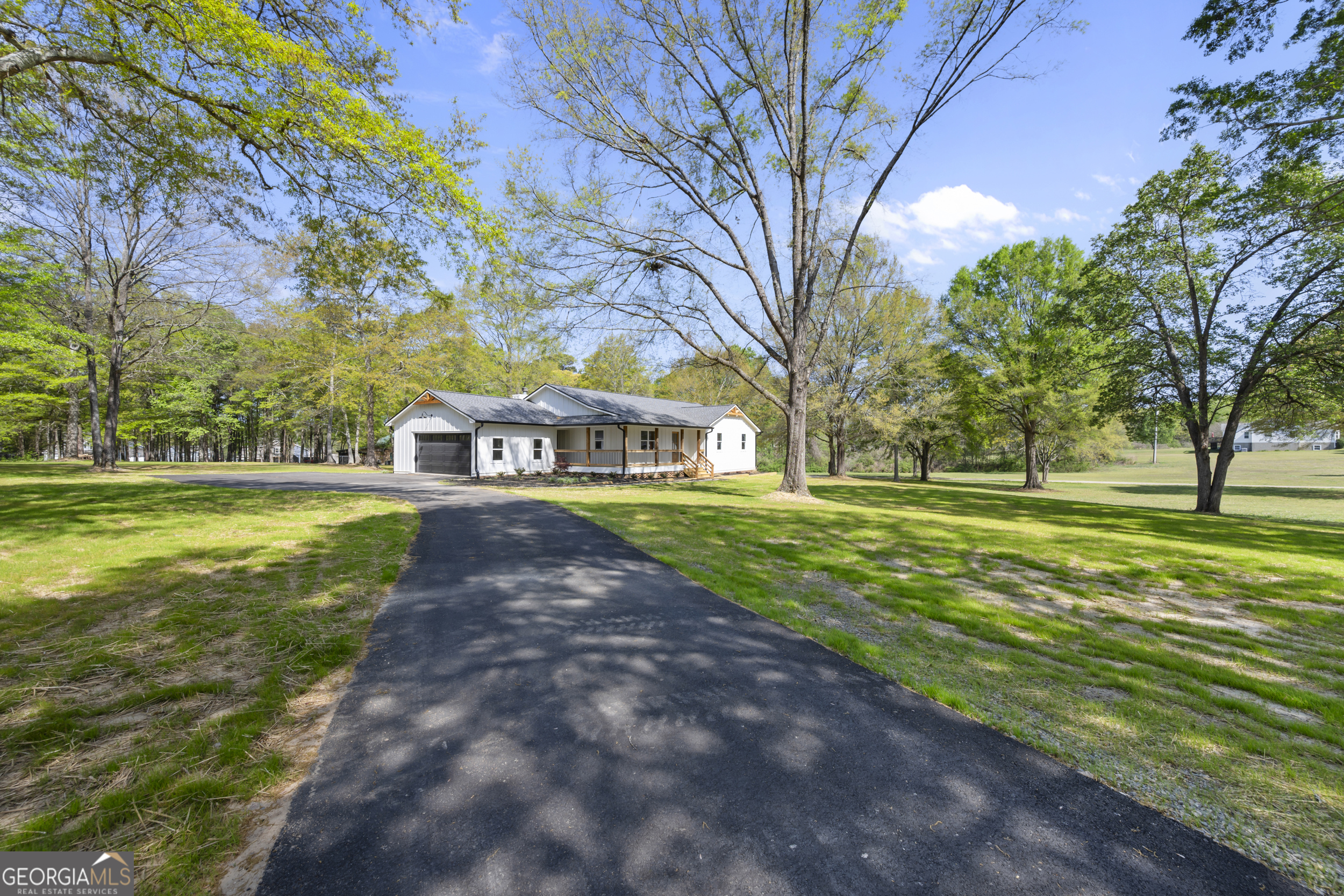 401 Coleman DR
